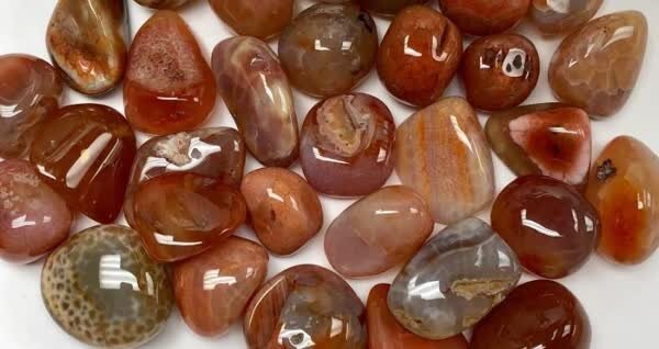 لزوم توسعه صنایع فرآوری عقیق در تربت‌حیدریه و جلوگیری از خام‌فروشی