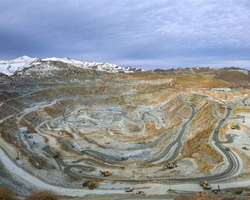 سونگون؛ معدن بزرگ، دستاوردهای کوچک