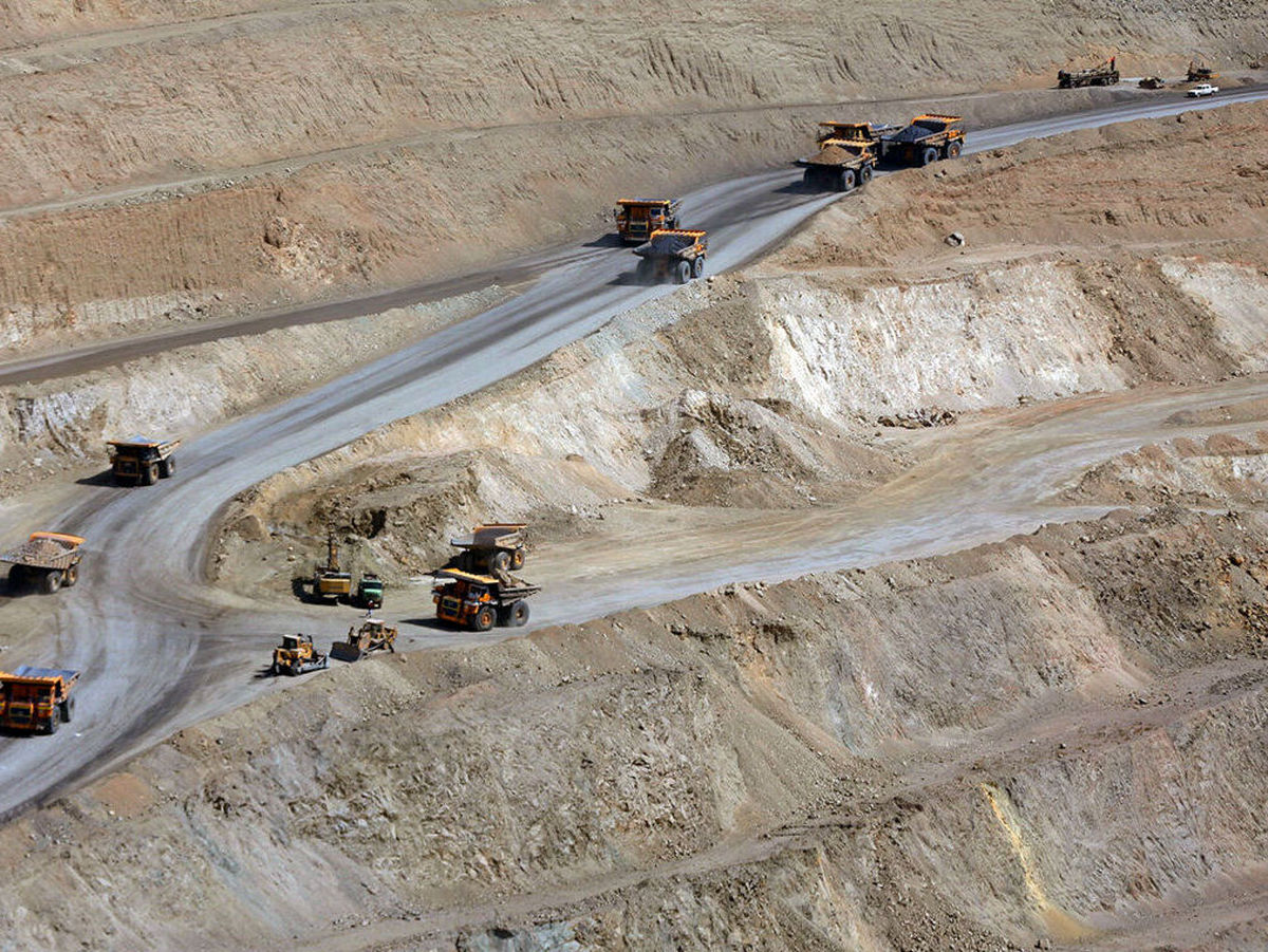 رشد صنعتی اردبیل با سه پهنه معدنی و ۷۳۲ طرح فعال